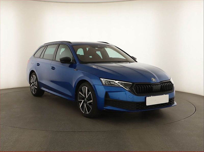 Škoda Octavia (2025) 1.5 eTSI mHEV, SPORTLINE - fotografie inzerátu