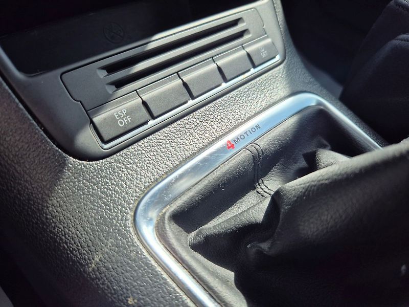 Volkswagen Tiguan (2009) 1.4TSI 110kW, 4x4, tažné, manu - fotka 17 z 25