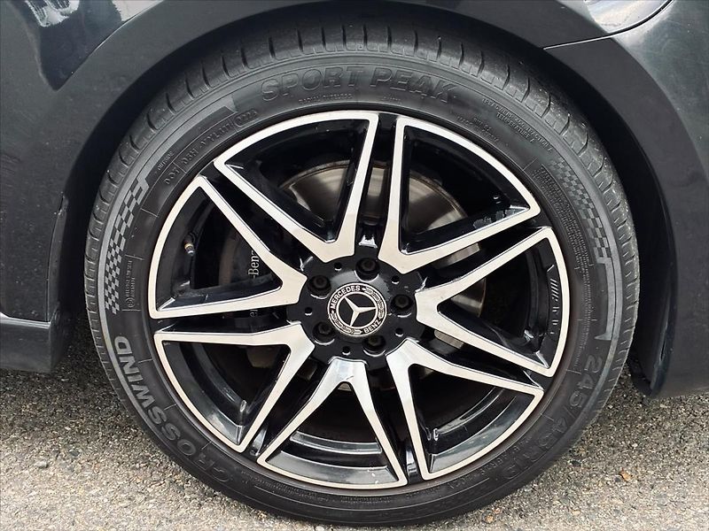 Mercedes-Benz Třídy V 2,0 V 300 d / Avantgarde / L - fotka 22 z 22