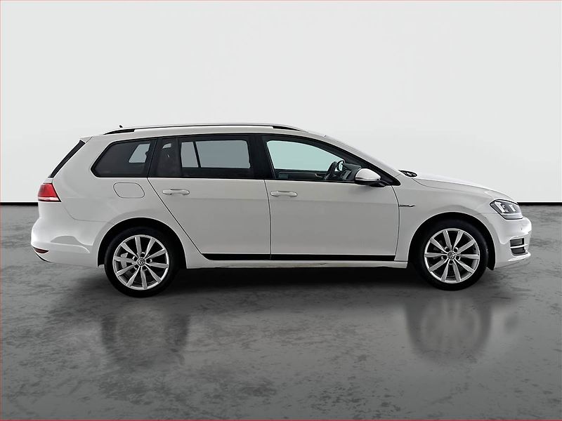 Volkswagen Golf (2016) Highline 1.2 TSI, Serv.kniha - fotka 6 z 17