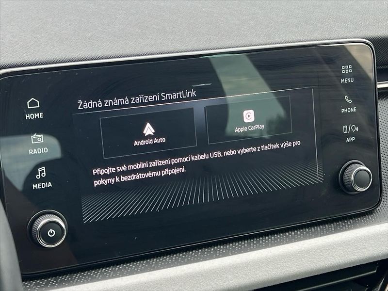 Škoda Scala 1,0 TSi 85 kW TOP SELECTION  R - fotka 23 z 27