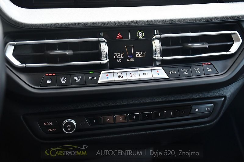 BMW Řada 2 218d ČR 1.MAJ - fotka 32 z 47