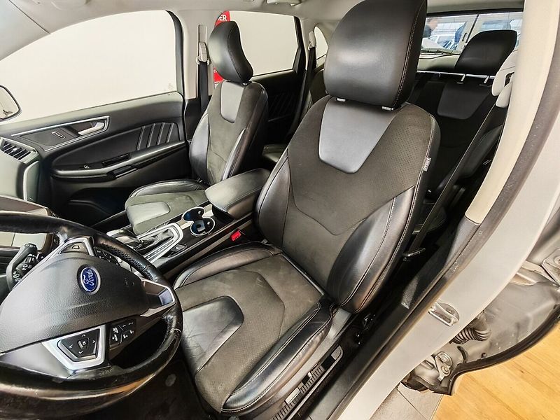 Ford Edge 2.0 Automat, 154 kW - fotka 13 z 44