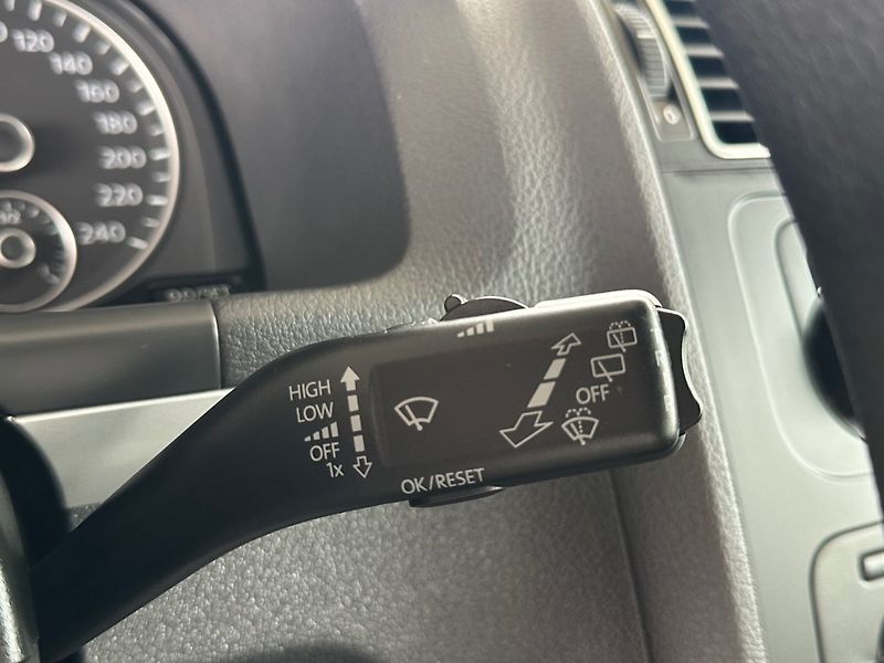 Volkswagen Touran (2011) 1.2TSi PĚKNÝ STAV, PO SERVISU - fotka 11 z 18