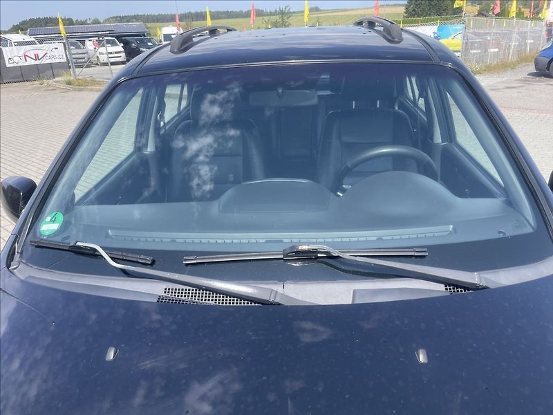 Kia Sorento 2,5 CRDi 125kw Automat Tažné - fotka 29 z 35