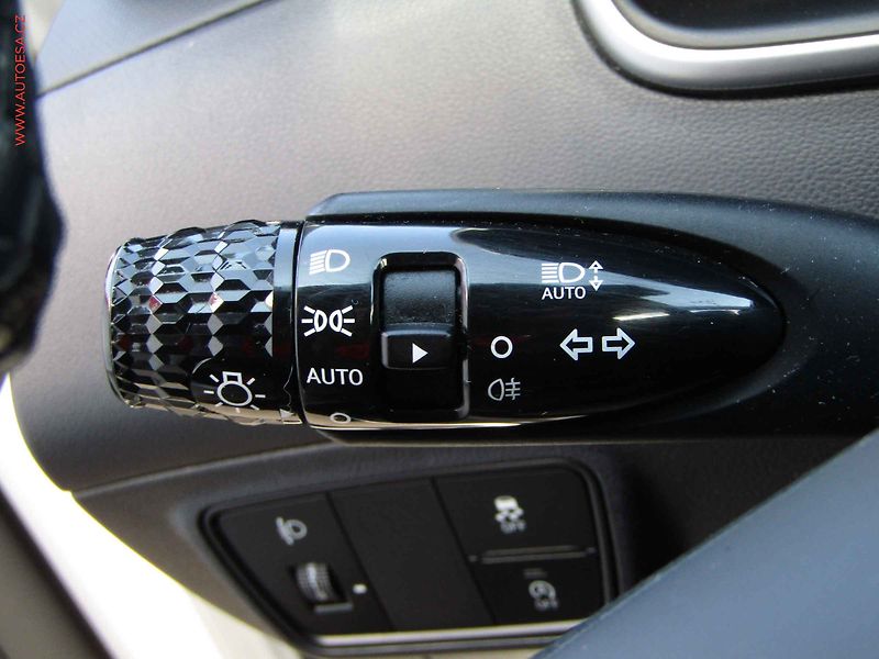 Hyundai Tucson (2022) 1.6 T-GDi, 1.maj,ČR, servis - fotka 12 z 20