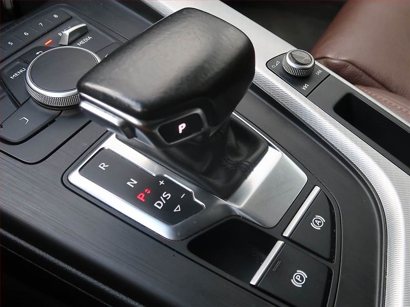 Audi A4 (2016) 2.0 TDI, Automat, Kůže, Navi - fotka 13 z 24