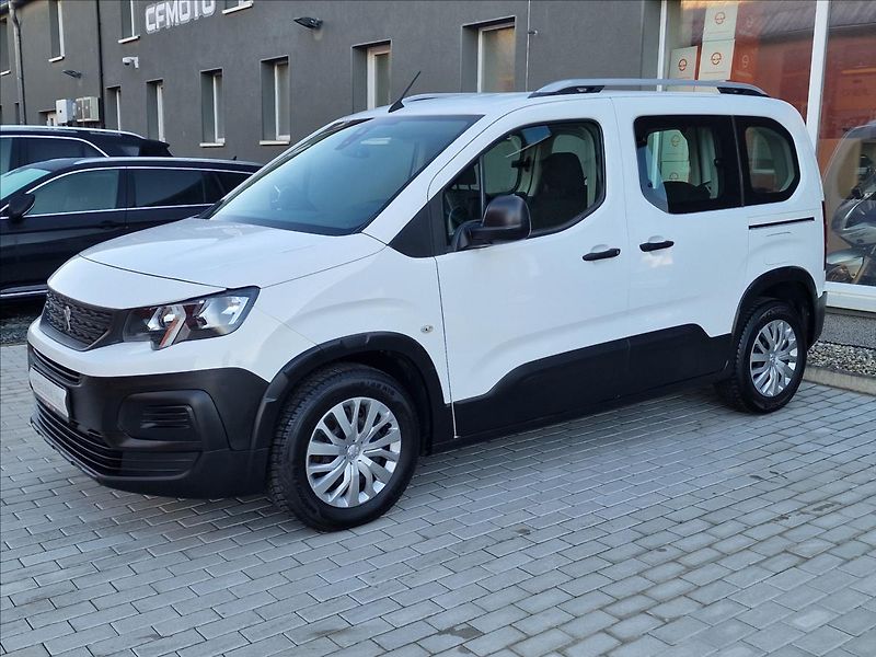 Peugeot Rifter 1.2 PureTech 110 S&S,ČR,1.Maj - fotka 6 z 50