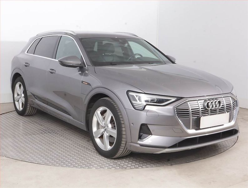 Audi e-tron (2020) S-Line 50 quattro - fotografie inzerátu