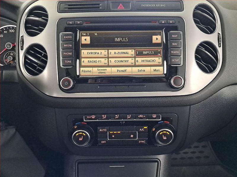 Volkswagen Tiguan (2015) 2.0 TDI, 4X4, Automat, Navi - fotka 12 z 17