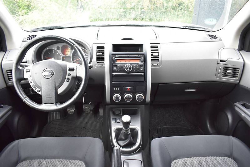 Nissan X-Trail 2,0 DCi 1M,4x4,SERVIS,TZ TOP - fotka 10 z 19