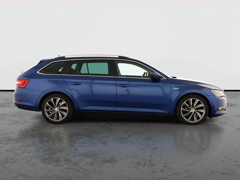 Škoda Superb (2018) Laurin&Klement 2.0 TDI, 4X4 - fotka 6 z 23