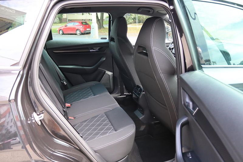 Škoda Karoq Škoda Karoq 1.5 TSI ACT Sport - fotka 42 z 50