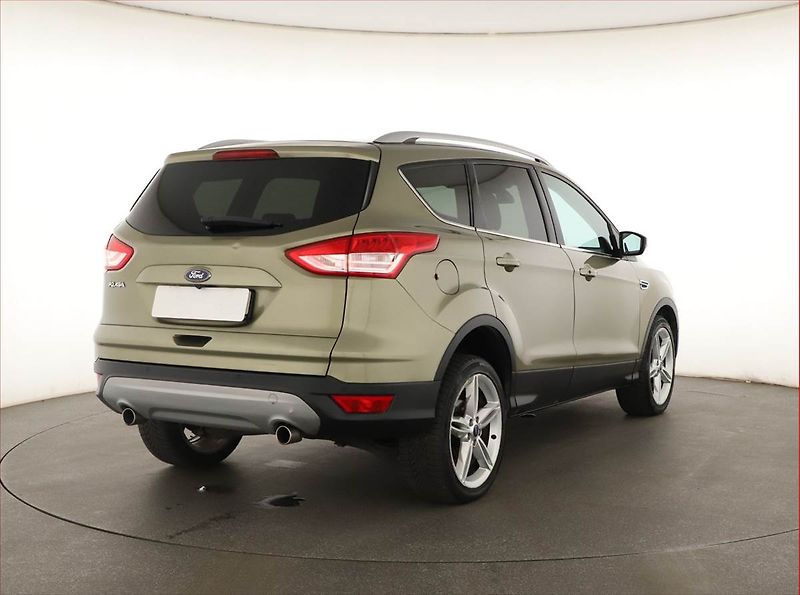 Ford Kuga (2013) 2.0 TDCi, 4X4, Automat - fotka 5 z 21