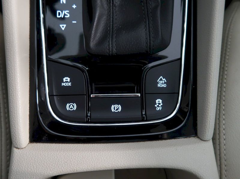 Škoda Kodiaq (2020) LAURIN&KLEMENT 2.0TSI 140KW 4x - fotka 38 z 47