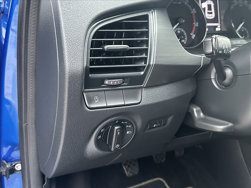 Škoda Fabia 1,0 MPI 75PS  Soleil - fotka 30 z 55