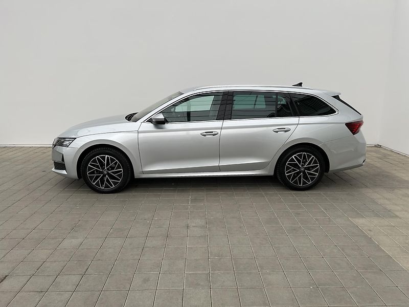 Škoda Octavia 1.5 TSI Top selection - fotka 4 z 26