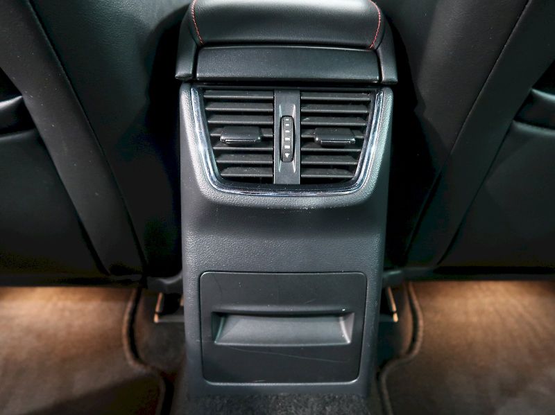 Škoda Octavia (2019) RS CHALLENGE 2.0TDI 135KW DSG - fotka 42 z 46