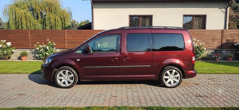 Volkswagen Caddy Maxi TDI 4x4 7 míst  - fotka 5 z 35