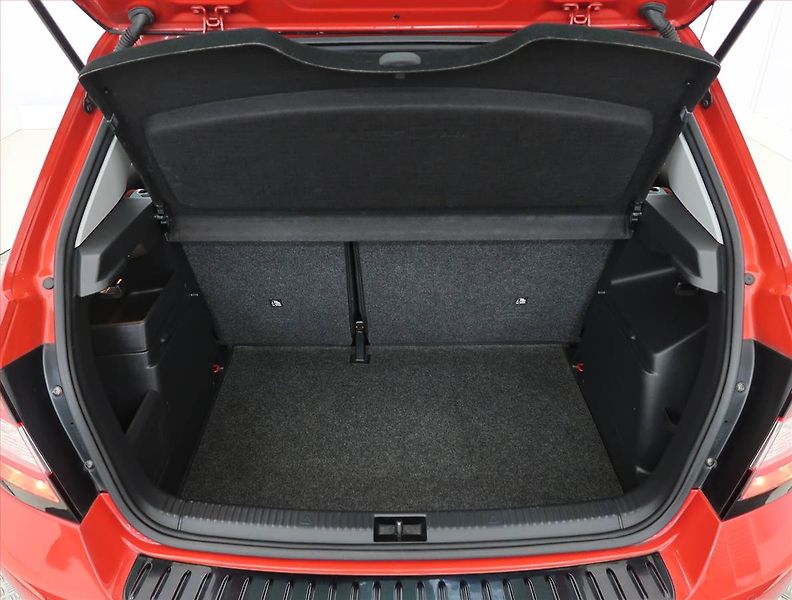 Škoda Fabia (2015) Monte Carlo 1.2 TSI - fotka 13 z 17