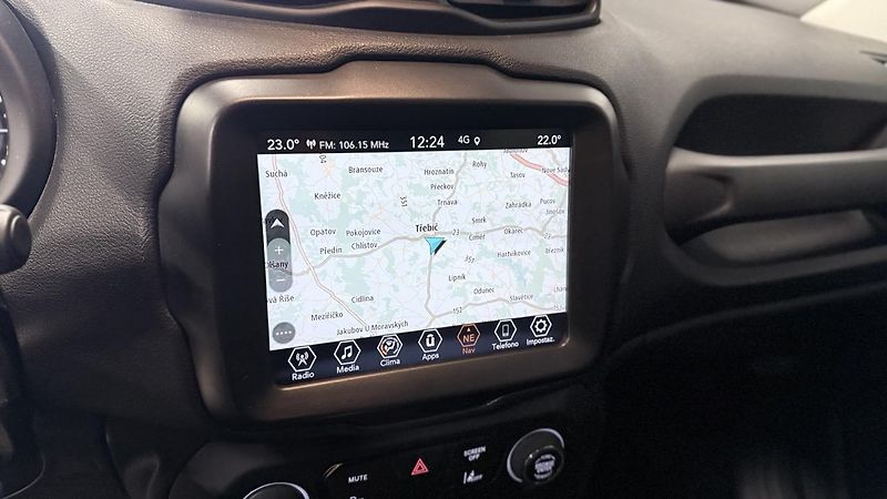 Jeep Renegade (2022) 1.3 T4 PHEV,REZERVOVÁNO  - fotka 23 z 26