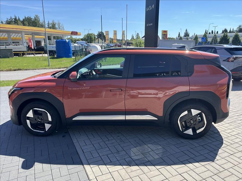 Kia EV3 (2026) 150 KW + 81,4 KWH V2L  EARTH - fotka 8 z 24