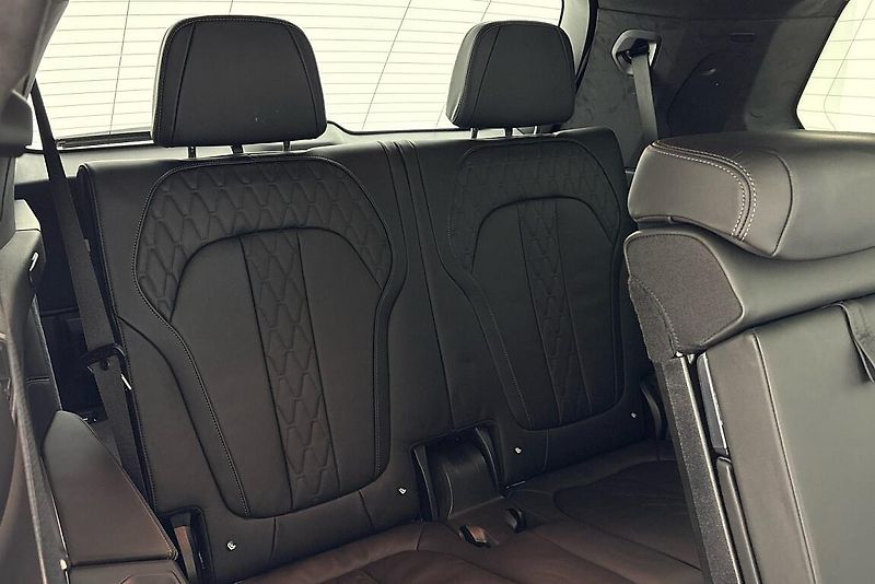 BMW X7 xDrive40d - fotka 13 z 28