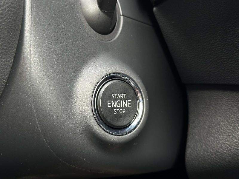 Škoda Karoq 2.0TDi 4x4 DSG 150PS Sportline - fotka 18 z 47