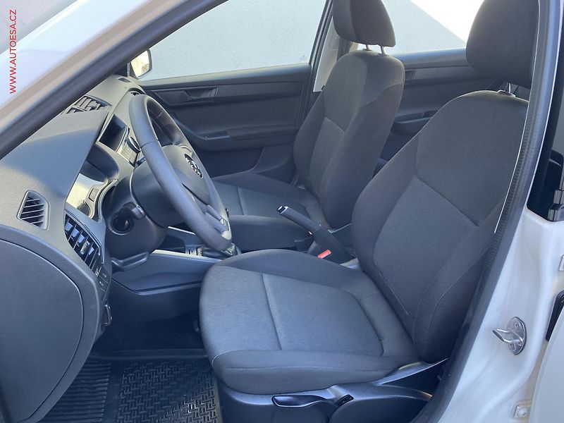 Škoda Fabia (2020) 1.0 TSi, ČR, Active, +kola - fotka 9 z 17