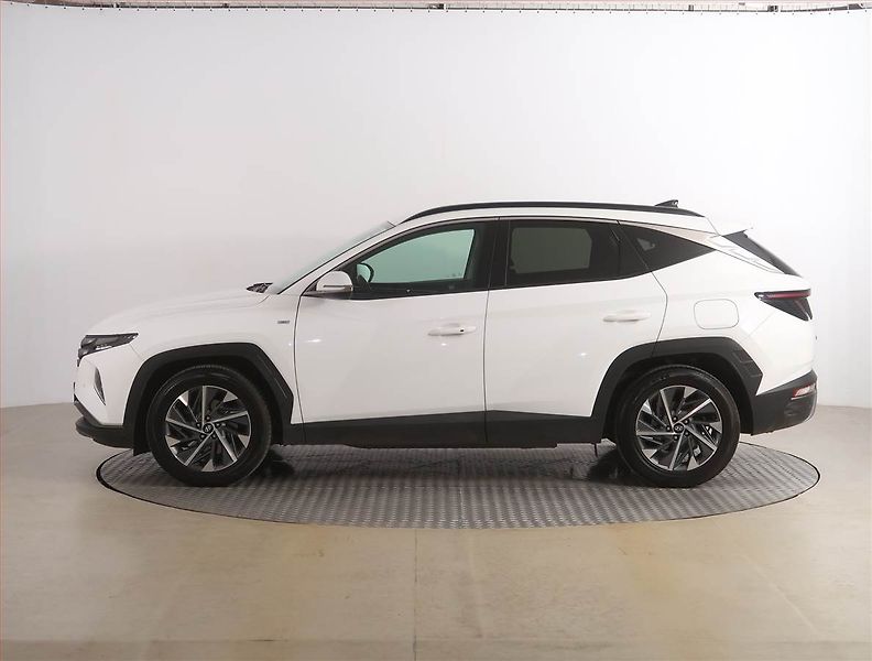 Hyundai Tucson (2021) 1.6 CRDi 48V MHEV - fotka 3 z 20