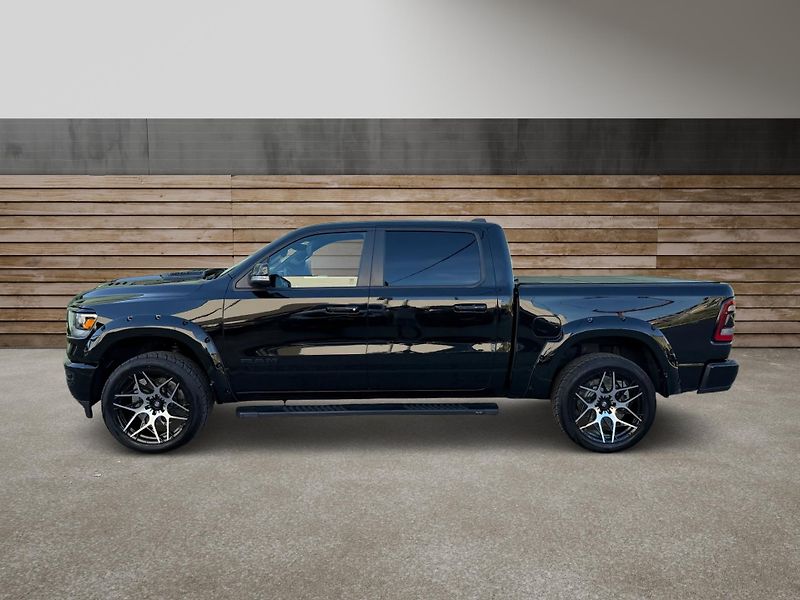 Dodge RAM (2022) +HEMI+GT/SPORT+INDIVIDUAL+ - fotka 6 z 29