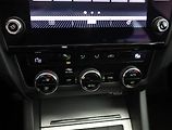 Škoda Octavia (2019) 1.6 TDI, Serv.kniha, Tempomat - náhled 10