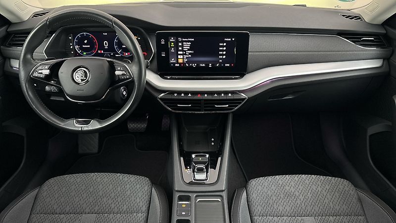 Škoda Octavia 2.0 TDI DSG Style - fotka 8 z 27