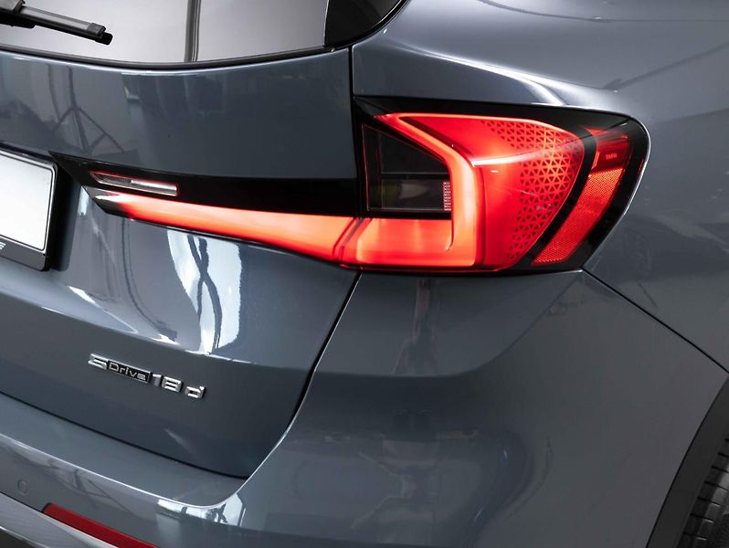 BMW X1 sDrive18d - fotka 10 z 21