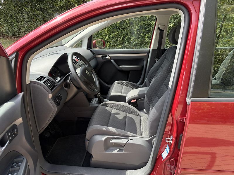 Volkswagen Touran 1.6 75KW 7 míst Trendline  - fotka 20 z 33