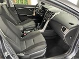 Hyundai i30 1.6 i 88kW ČR 1.MAJ.REZERVACE  - náhled 14