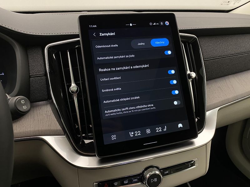 Volvo XC90 (2026) T8 AWD Plug-in BRIGHT PLUS 7m - fotka 57 z 71
