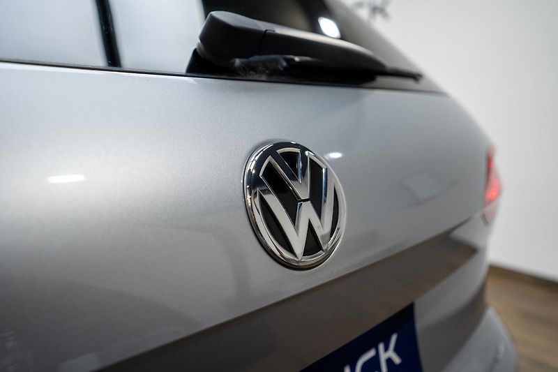 Volkswagen Touareg 3.0 TDI 210 kW 4Motion - fotka 34 z 38
