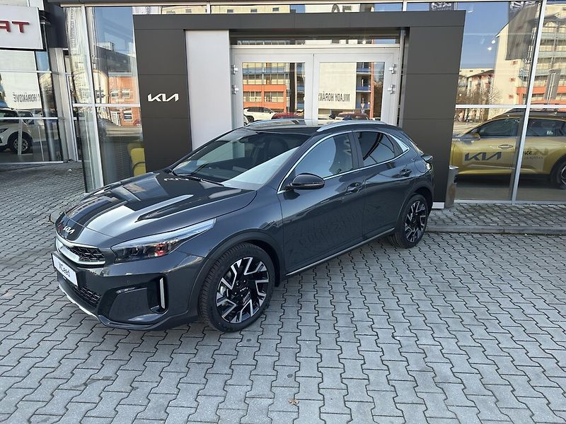 Kia XCeed (2026) 1,6 T-GDi 7DCT 132 kW STEEL ED - fotka 2 z 6