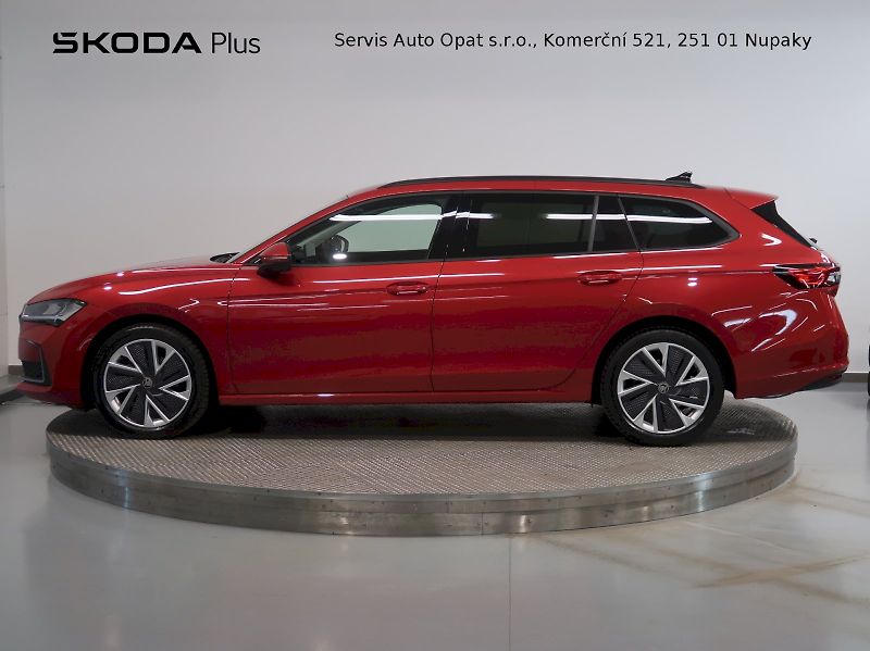 Škoda Superb (2025) 1.5TSI 110KW DSG TAŽNÉ 2 SADA - fotka 3 z 48