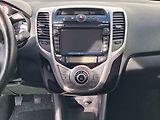 Hyundai ix20 (2018) 1.6i, Trend, navi, +kola - náhled 12