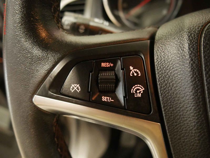 Opel Astra (2013) 1.4i, AC - fotka 12 z 15