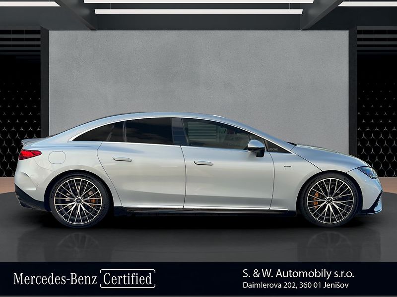 Mercedes-Benz EQE 53 AMG 4MATIC+ - fotka 4 z 38