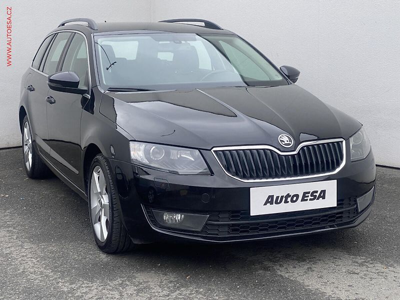 Škoda Octavia (2013) 1.6 TDi, Elegance, xenon - fotografie inzerátu