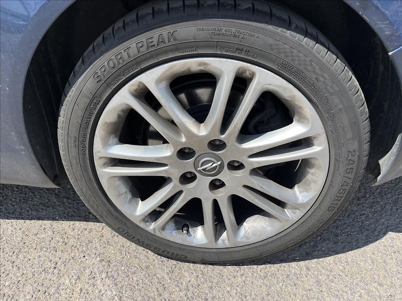 Opel Insignia 2,0 CDTi COSMO KLIMA ROZVODY - fotka 36 z 38