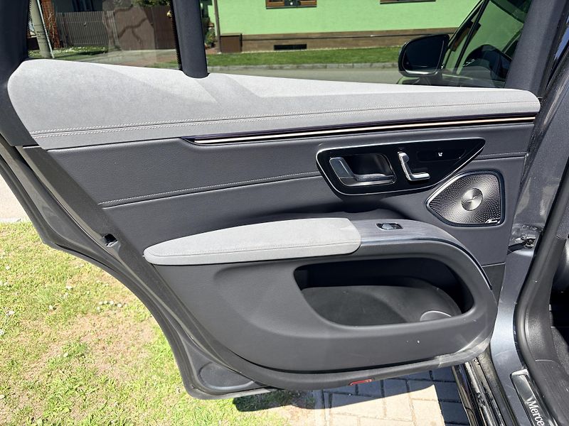 Mercedes-Benz EQS 450 AMG  - fotka 52 z 64