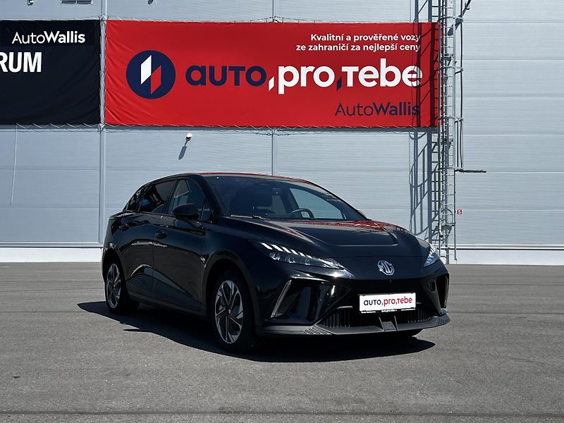 MG MG4 150kW 64kWh LUXURY 1.Maj DPH - fotka 2 z 26