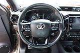 Toyota Hilux 2.8D4-D 6AT Invincible + Sport - náhled 16