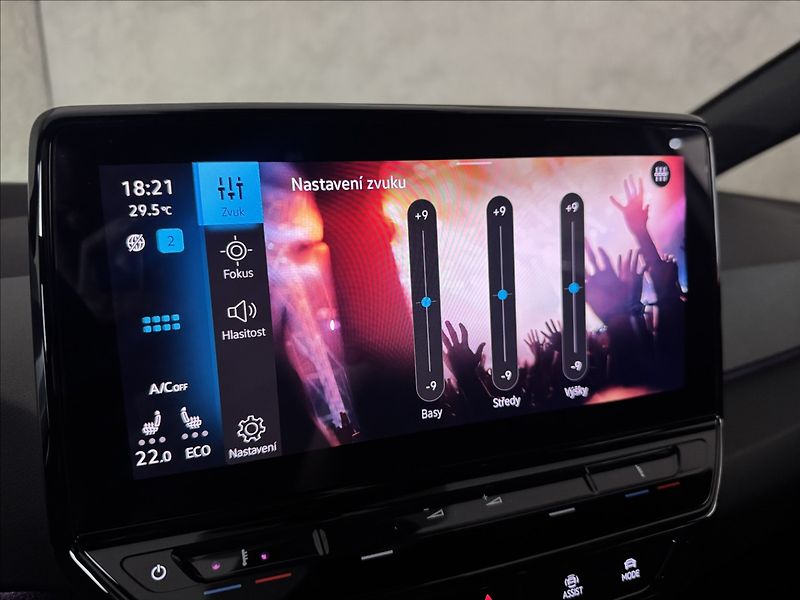 Volkswagen ID.3 Pro Performance IQ Light HUD - fotka 32 z 50