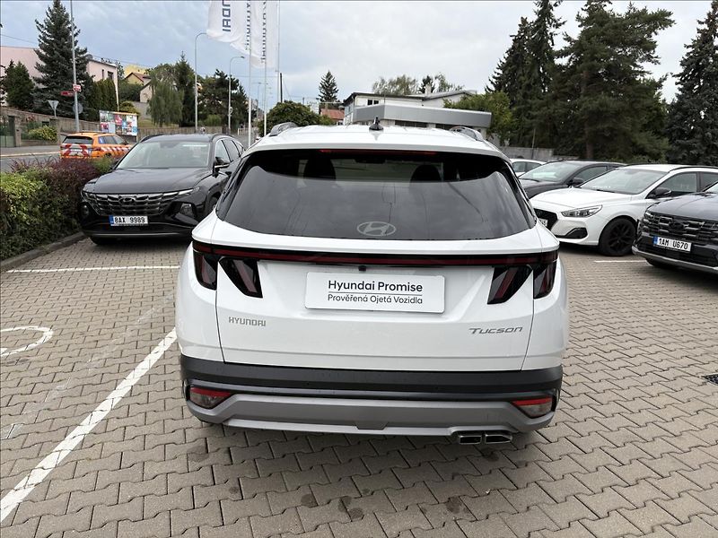 Hyundai Tucson 1,6 T-GDi DCT  GO Czech 4x2 MY - fotka 4 z 17